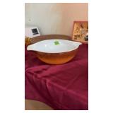 OLD ORCHARD PYREX MIXING BOWL, BROWN