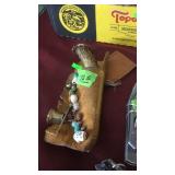 KNIFE W/ ANTLER HANDLE & SHEATH