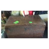WOOD BOX W/ MILITARY ISSUE 30-06 AMMO **WE DO NOT