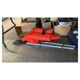 2 LIFE JACKETS & 2 PADDLES