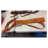 LEATHER BREAST COLLAR