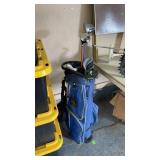 GOLF BAG WITH 3 LEFT HANDED CLUBS