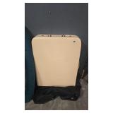 FOLDING MASSAGE TABLE
