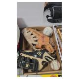 BASEBALL AND SOFTBALL GLOVES WITH 2 BALLS
