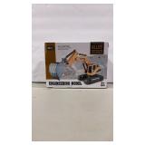 ENGINEERING MODEL RC EXCAVATOR W/BOX