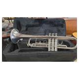 CECELIO MENDINI TRUMPET & HARD CASE