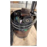 ASSORTED GRINDING DISCS AND PNUEMATIC DIE GRINDER