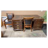 LARGE DESK & 2 CHAIRS