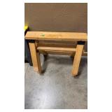 2 PLASTIC FOLDING AND 2 WOOD SAW HORSES