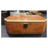 CRAFTSMANS BENCH CAMELOT HUMIDOR W/ HYGROMETERS