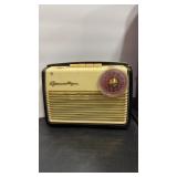 GRUNDIG VTG TRANSISTOR BOY 57E RADIO