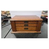 VICTORIAN TIGER OAK JEWELRY CHEST W/