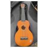 MAHALO UKELELE & SOFT CASE W/ TUNER