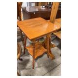 OAK  FERN STAND