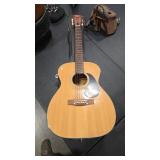 LYLE C600 ACCOUSTIC GUITAR & CASE