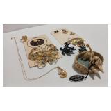 FLORENZA RING KEEPER & COSTUME JEWELRY