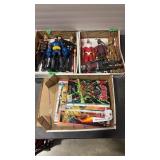 COMICS & ACTION FIGURE ASSORTMENT