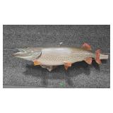 FULL BODY NORTHERN PIKE TAXIDERMY MOUNT