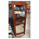FLOOR MIRROR