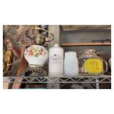 LAMP (NO SHADE), VINTAGE SUN TEA PITCHER & HOTEL