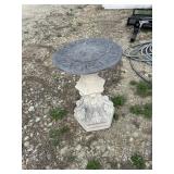 MOON DIAL GARDEN TABLE