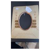VICTORIAN PAPER MAT PICTURE FRAME