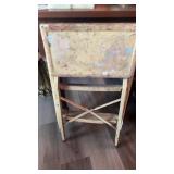 VINTAGE METAL STEP STOOL