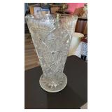 AMERICAN BRILLIANT CRYSTAL VASE 9'X18'