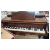 WHIRLITZER BABY GRAND PIANO W/ BENCH