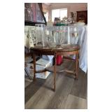SMALL MAHOGANY OVAL TABLE