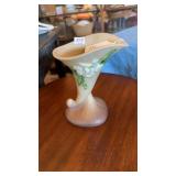 ROSEVILLE POTTERY VASE
