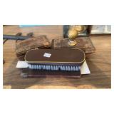 STAMP, SM BOX, GROOMING BRUSH, LEATHER PHOTO