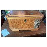 JEWELRY BOX