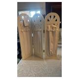 MINIATURE FOLD OUT SCREEN ( TABLE TOP)