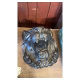 CAST IRON LION HEAD
