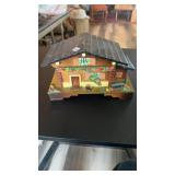 COTTAGE JEWELRY MUSIC BOX