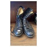 LADIE LACE UP WESTERN BOOTS SZ 9