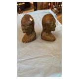 NATIVE BOOK ENDS