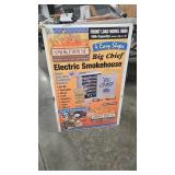 SMOKEHOUSE BIG CHIEF ELECTRIC SMOKER