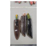 3 DAMASCUS KNIVES WITH LEATHER SHEATHS