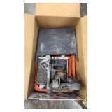 RIDGID 8' WET TILE AND PAVER SAW WITH STAND