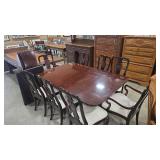KINDEL DUNCAN PHYFE STYLE DINNER TABLE W/ 4 LEAVES