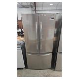 FRIGIDAIRE SS REFRIGERATOR