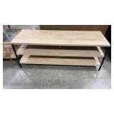 3 TIER ENTAINMENT STAND