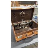 LEATHER VTG GENTLEMANS VANITY TRAVEL CASE