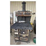 ANTIQUE MONARCH MALLEABLE IRON RANGE