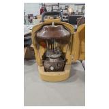 COLEMAN MODEL 275 LANTERN WITH CASE