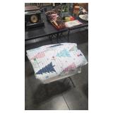 RACHAEL ASHWELL  SHABBY QUILT & 4 SHAMS &