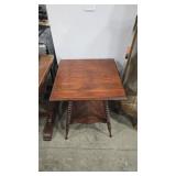 JINNY LIND STYLE  ANTQ TURNED LEG ENTRY TABLE