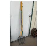 2 PITCH FORKS